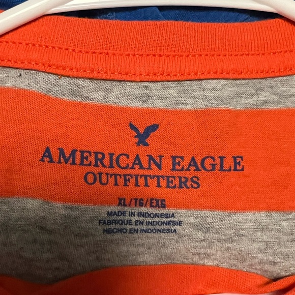 American Eagle Orange and Gray Casual Tee - Picture 5 of 6